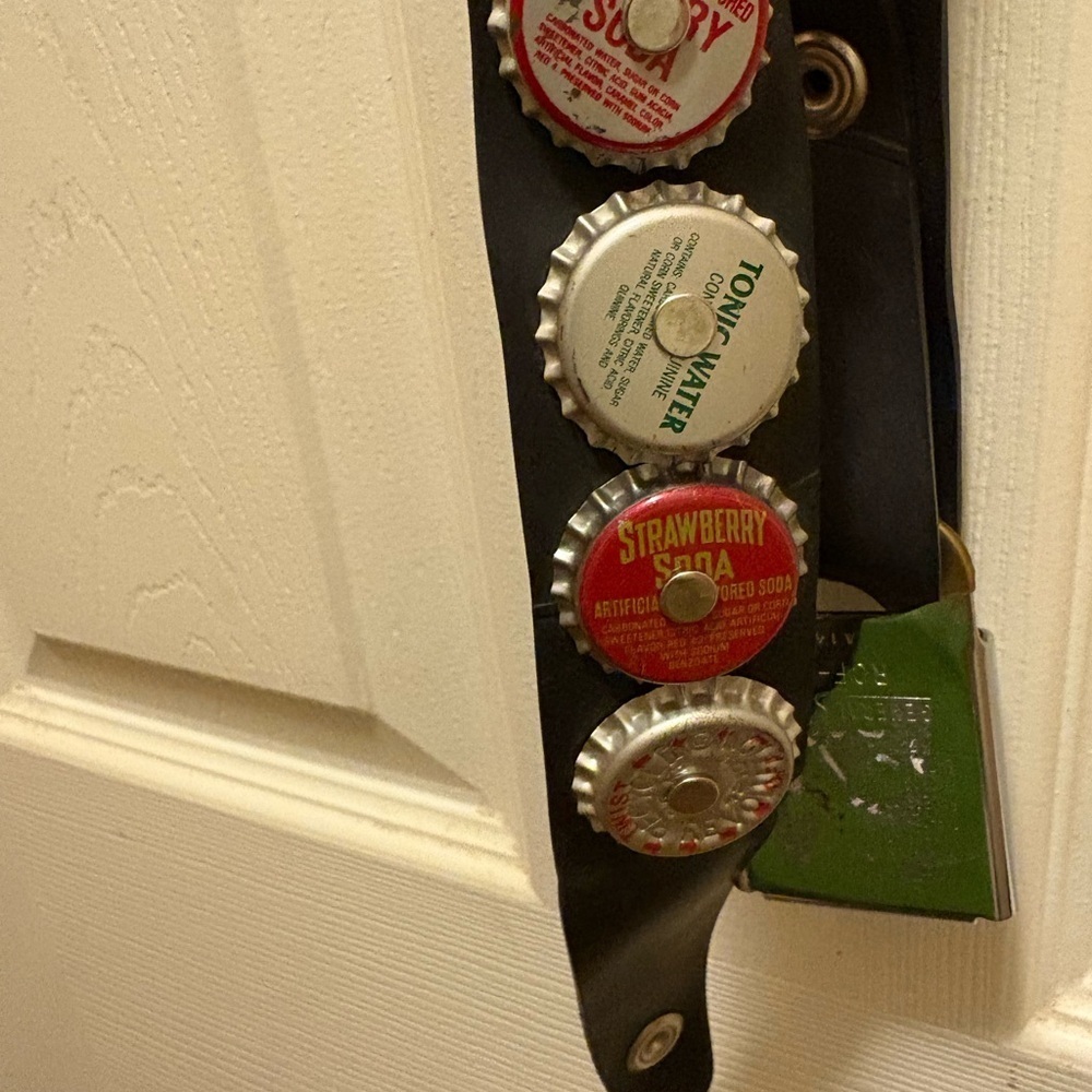 Vintage Black Rubber Seatbelt Belt with Bottle Cap Accents (missing female end) - Picture 7 of 10